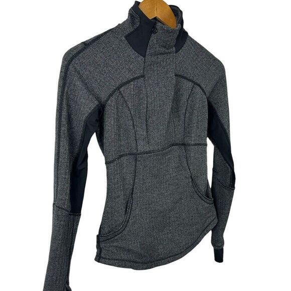 Lululemon Size 2 Base Runner 1/2 Zip Heathered Herringbone Black Running Top - Picture 9 of 16